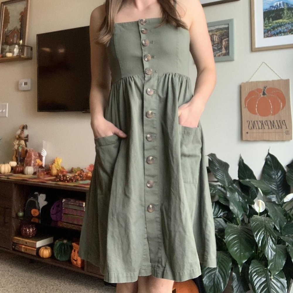 dress with pockets